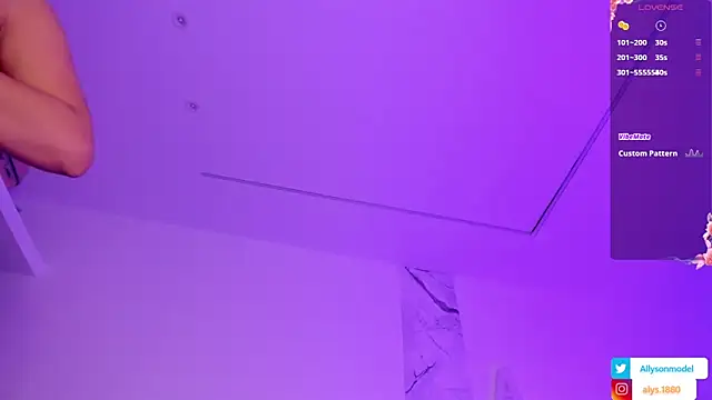 Snapshot of alysson_18 chatting on February 9, 2026, 1:31 pm alysson 18 online show from February 9, 2026, 1:31 pm