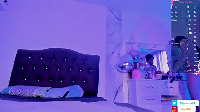 Snapshot of alysson_18 chatting on February 4, 2026, 3:51 pm alysson 18 online show from February 4, 2026, 3:51 pm