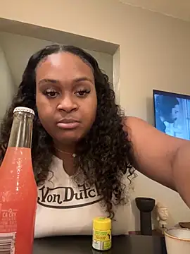 piscesxoxo online show from September 20, 2025, 11:32 pm