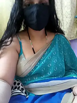 Snapshot of Rising_Smiler chatting on January 23, 2025, 5:52 pm Rising Smiler online show from January 23, 2025, 5:52 pm