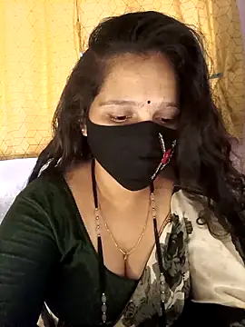 Snapshot of Rising_Smiler chatting on February 15, 2026, 11:42 am Rising Smiler online show from February 15, 2026, 11:42 am