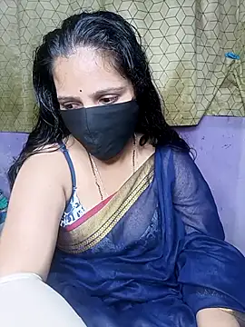 Snapshot of Rising_Smiler chatting on February 20, 2025, 5:09 pm Rising Smiler online show from February 20, 2025, 5:09 pm