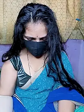 Snapshot of Rising_Smiler chatting on February 19, 2025, 7:39 am Rising Smiler online show from February 19, 2025, 7:39 am