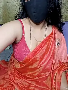 Snapshot of Rising_Smiler chatting on February 12, 2025, 5:58 pm Rising Smiler online show from February 12, 2025, 5:58 pm