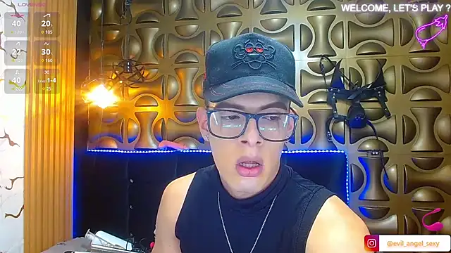 angel sexyevil online show from November 12, 2025, 12:42 pm