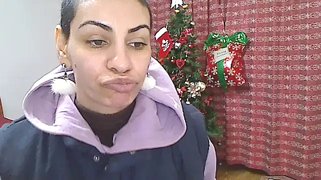 Snapshot of hotSANDRA_STARR chatting on February 20, 2026, 7:05 pm hotSANDRA STARR online show from February 20, 2026, 7:05 pm