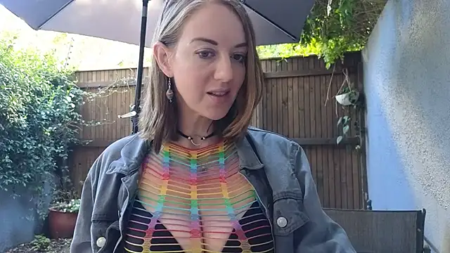 TopsyWilde online show from February 19, 2026, 7:27 am