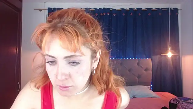 Snapshot of sarah_lovesu chatting on October 2, 2025, 8:34 pm sarah lovesu online show from October 2, 2025, 8:34 pm