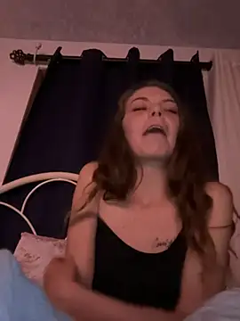 Snapshot of xopinkjuicyrose chatting on November 9, 2025, 9:46 am xopinkjuicyrose online show from November 9, 2025, 9:46 am