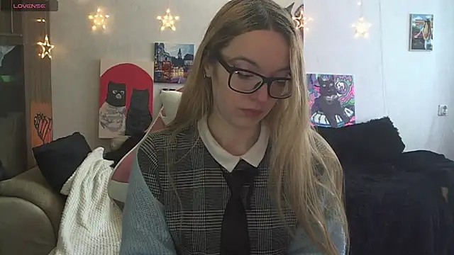 Snapshot of SecretSophia chatting on February 24, 2026, 10:38 am SecretSophia online show from February 24, 2026, 10:38 am