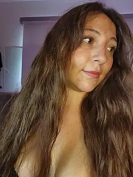 VickyHoult online show from January 9, 2026, 8:05 pm