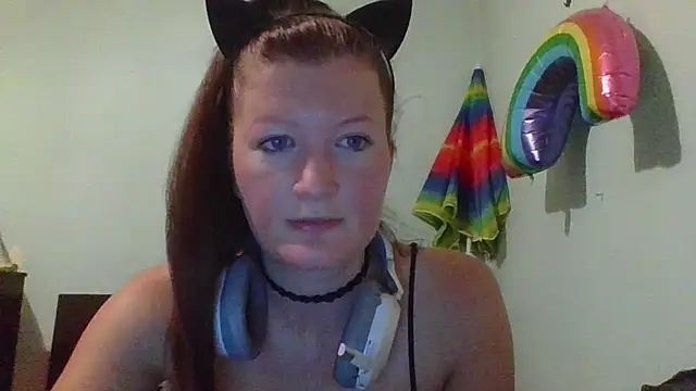 Analimado18 online show from September 24, 2025, 8:59 pm