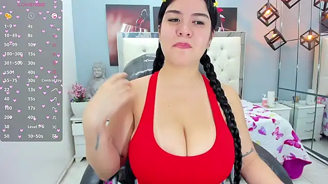 pearl weet online show from September 24, 2025, 6:03 pm