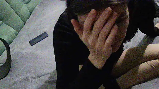 Snapshot of BarbierQueen chatting on November 10, 2025, 10:04 pm BarbierQueen online show from November 10, 2025, 10:04 pm