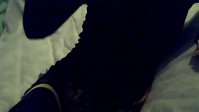 Snapshot of BarbierQueen chatting on October 6, 2025, 7:42 am BarbierQueen online show from October 6, 2025, 7:42 am