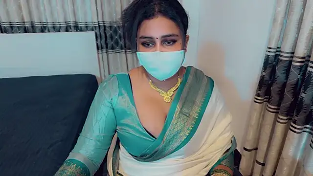 Snapshot of SonY_CaM chatting on June 17, 2026, 9:08 am SonY CaM online show from June 17, 2026, 9:08 am