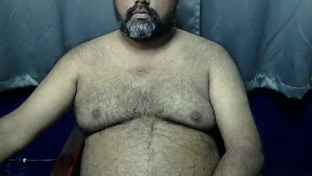 hairysubcub 70 online show from December 4, 2025, 4:33 am