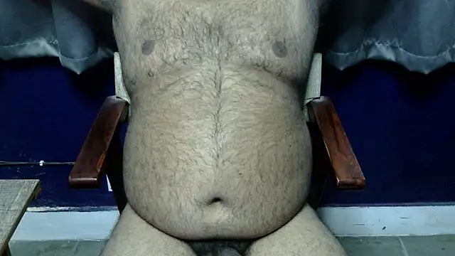 hairysubcub 70 online show from December 1, 2025, 4:08 pm
