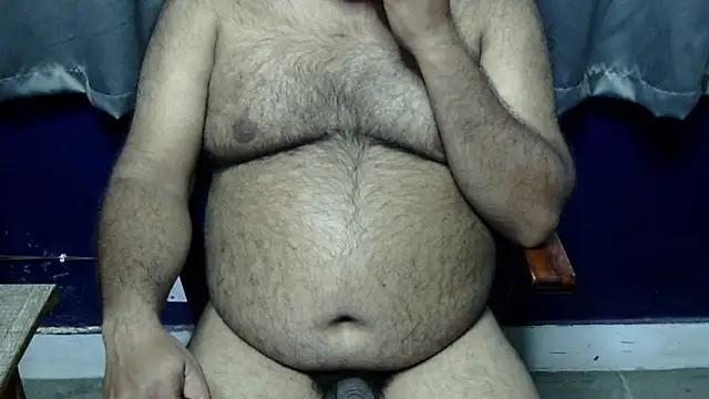 hairysubcub 70 online show from February 1, 2026, 5:33 pm