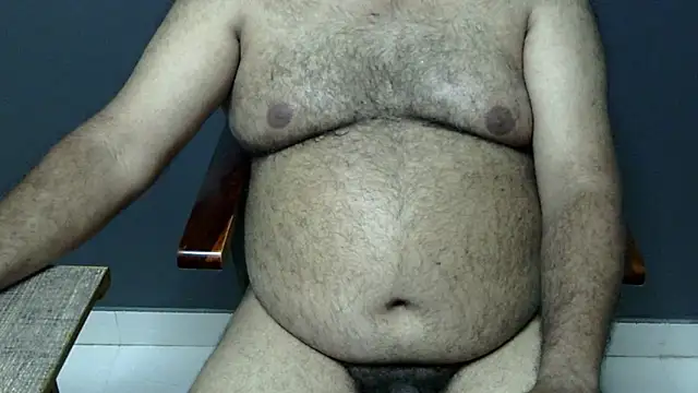 Snapshot of hairysubcub_70 chatting on March 14, 2025, 1:46 pm hairysubcub 70 online show from March 14, 2025, 1:46 pm