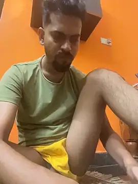 arhan3043 online show from September 18, 2025, 3:04 pm