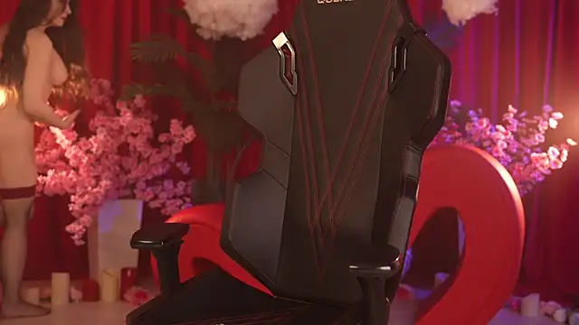 KittyCaitlin online show from February 25, 2025, 3:20 am