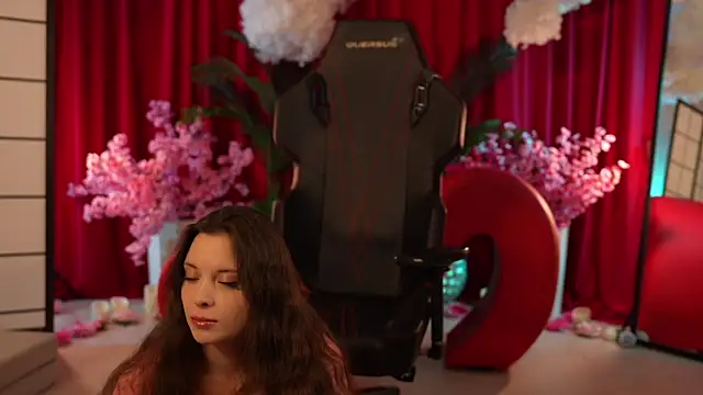 KittyCaitlin online show from February 28, 2025, 12:10 am