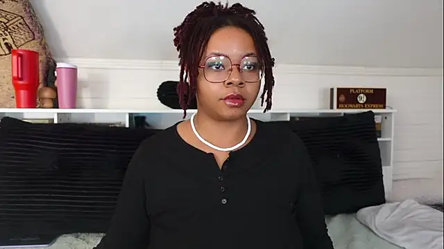 Snapshot of -khayaparker chatting on January 9, 2026, 2:02 pm -khayaparker online show from January 9, 2026, 2:02 pm