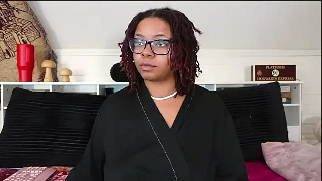 Snapshot of -khayaparker chatting on February 20, 2026, 1:13 pm -khayaparker online show from February 20, 2026, 1:13 pm