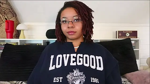 Snapshot of -khayaparker chatting on February 24, 2026, 5:03 pm -khayaparker online show from February 24, 2026, 5:03 pm