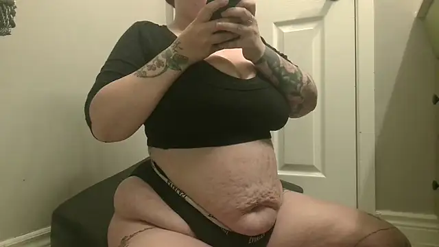 Sugarbabe69 online show from June 4, 2026, 10:58 pm