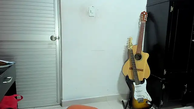 VincentSavage online show from May 27, 2026, 1:57 am