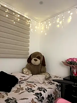 Vane Rossee online show from October 27, 2025, 11:27 pm