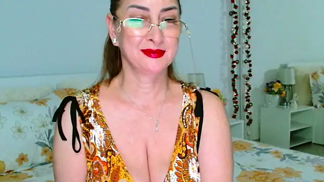 Tyana40 online show from March 25, 2026, 2:12 am