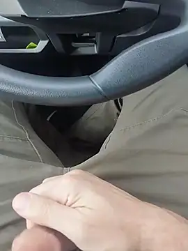 Snapshot of Aykut1990 chatting on November 19, 2025, 11:21 am Aykut1990 online show from November 19, 2025, 11:21 am