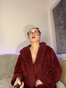 Snapshot of FemDom_RubyKnightXXO chatting on October 15, 2025, 7:44 pm FemDom RubyKnightXXO online show from October 15, 2025, 7:44 pm