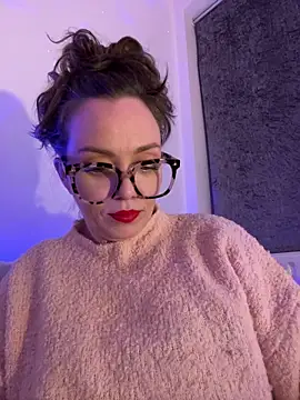 Snapshot of FemDom_RubyKnightXXO chatting on March 1, 2025, 9:48 pm FemDom RubyKnightXXO online show from March 1, 2025, 9:48 pm