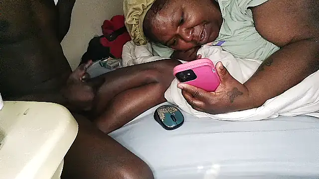 Snapshot of RinsingWood84 chatting on February 13, 2026, 11:32 am RinsingWood84 online show from February 13, 2026, 11:32 am