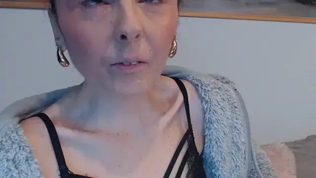 cleophee online show from January 17, 2026, 8:07 am