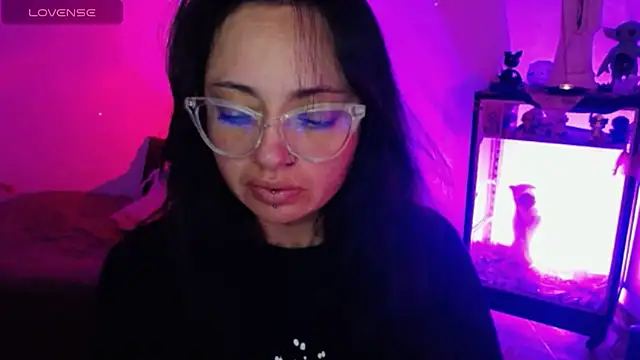 Snapshot of Alexa-Sweet69 chatting on September 13, 2025, 7:47 pm Alexa-Sweet69 online show from September 13, 2025, 7:47 pm