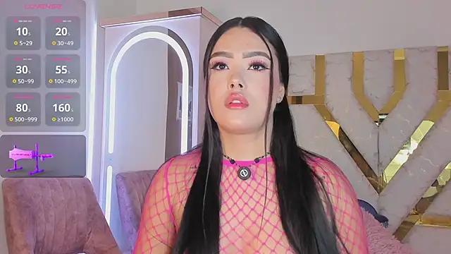 Snapshot of sophy_champagne chatting on January 6, 2026, 1:20 am sophy champagne online show from January 6, 2026, 1:20 am