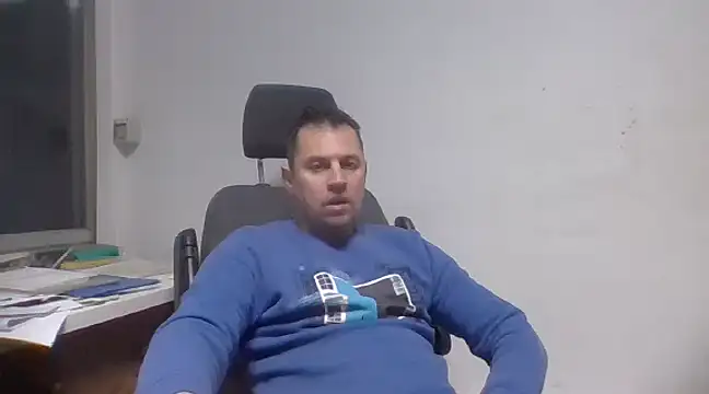 Snapshot of rabyto2 chatting on March 2, 2025, 4:47 pm rabyto2 online show from March 2, 2025, 4:47 pm