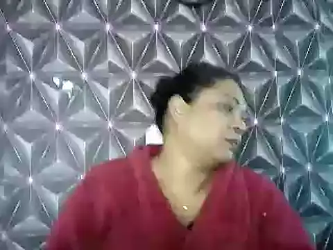Snapshot of IndianDelia chatting on June 20, 2026, 7:24 am IndianDelia online show from June 20, 2026, 7:24 am
