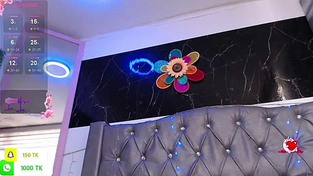 LAILAGUMMY online show from October 23, 2025, 2:16 pm