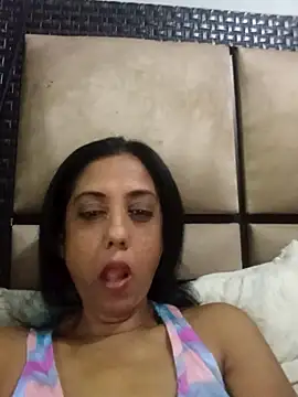 Mahi4luv online show from April 17, 2026, 10:56 pm