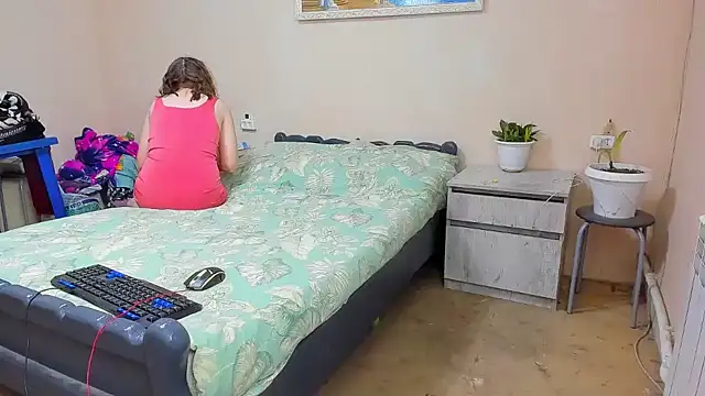 Snapshot of DUSSY_PUSSY chatting on February 15, 2026, 6:03 am DUSSY PUSSY online show from February 15, 2026, 6:03 am