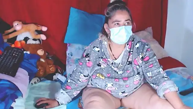 estrellita fugaz16x online show from October 18, 2025, 2:57 am