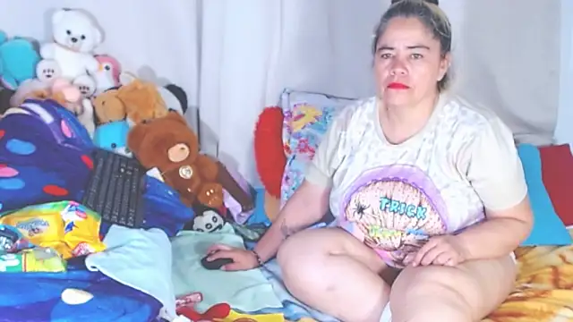 estrellita fugaz16x online show from September 16, 2025, 4:24 am