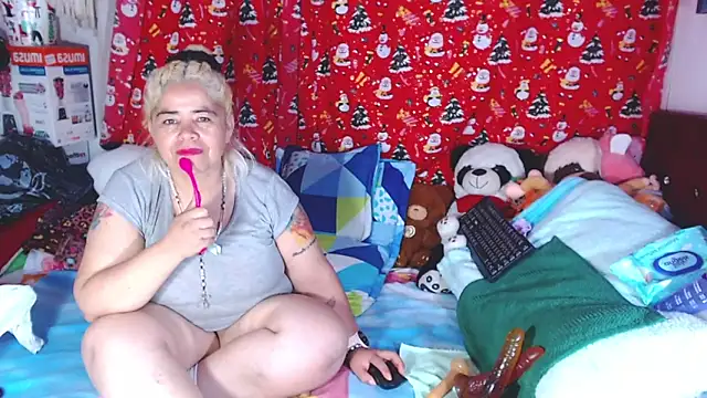 estrellita fugaz16x online show from March 14, 2026, 1:00 am