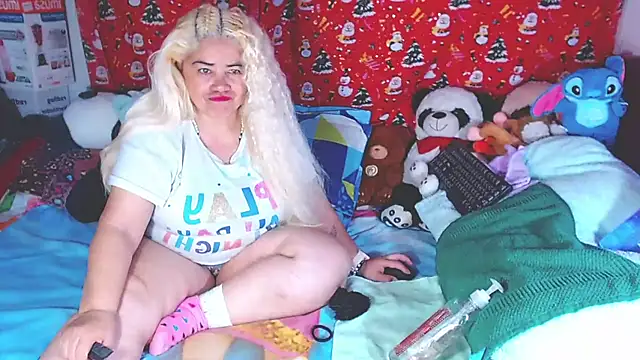 estrellita fugaz16x online show from March 16, 2026, 4:53 am